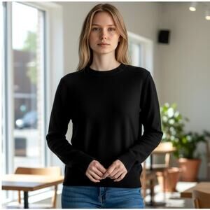 Quince 100% Mongolian Cashmere Crewneck Sweater Sizer M Long Sleeves in Black